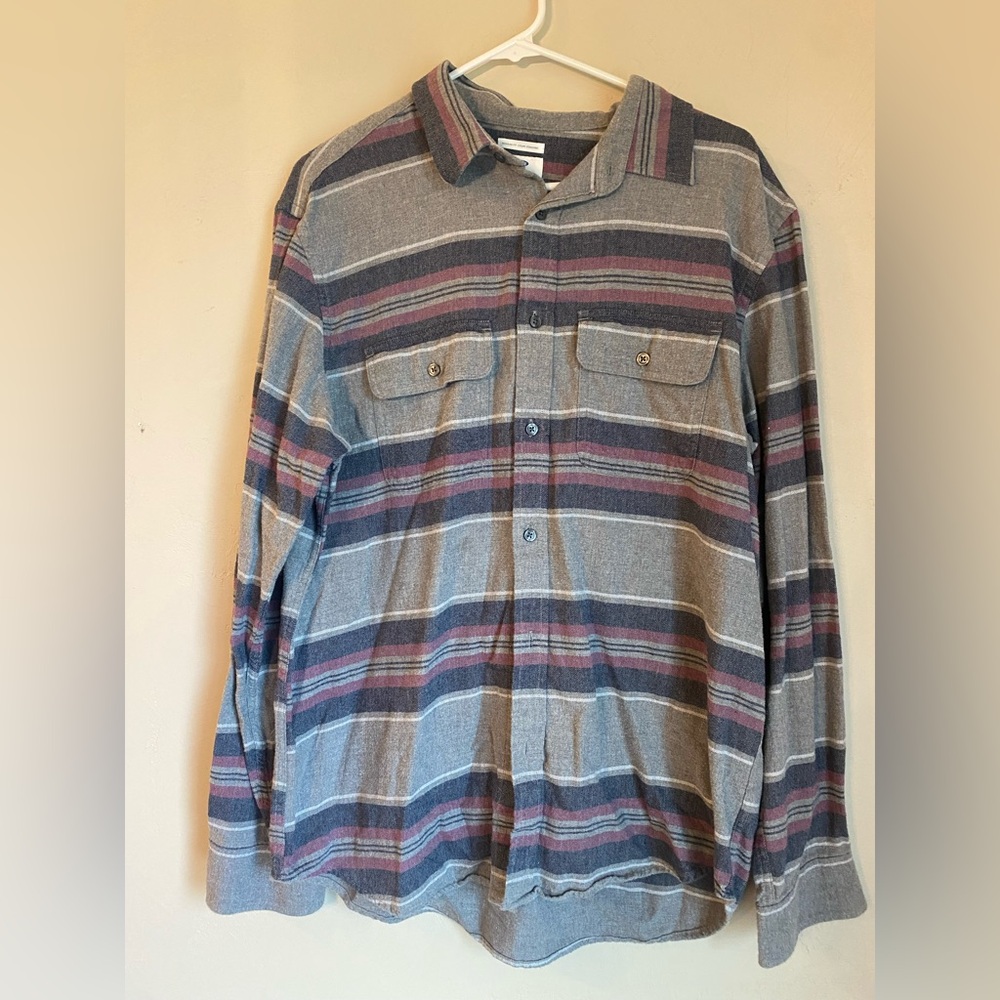 Old Navy Red Gray and Blue Casual Button Down Shirt